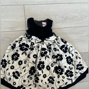 Nannette Girl's Fancy Dress Size 4T Black White Full Slip Holiday